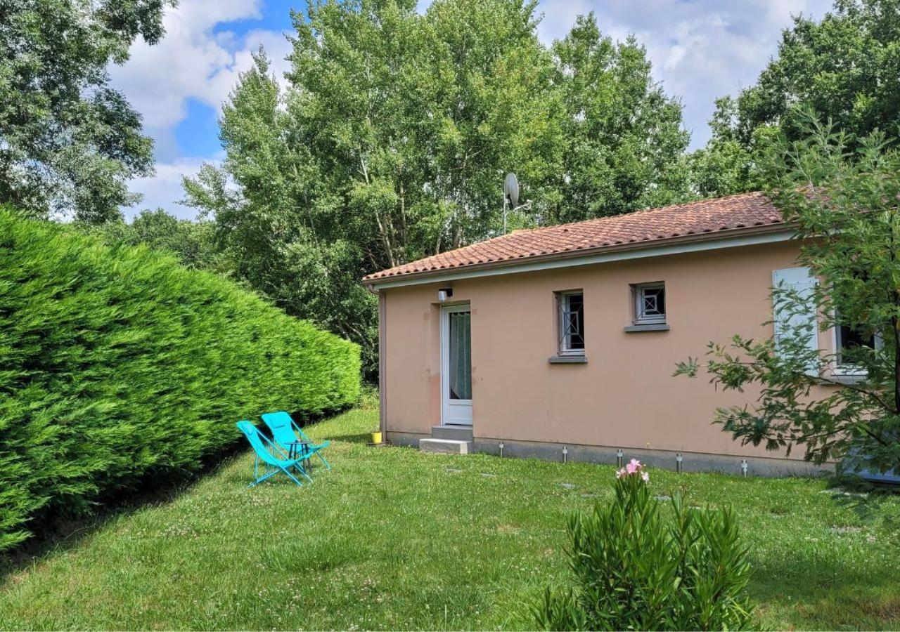 Vivre Benaise Chambre D'Hotes Chaunac Exterior photo